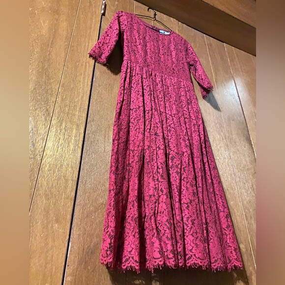 DAINTY JEWELS BURGUNDY RED LACE DRESS. Size XS - Picture 5 of 5